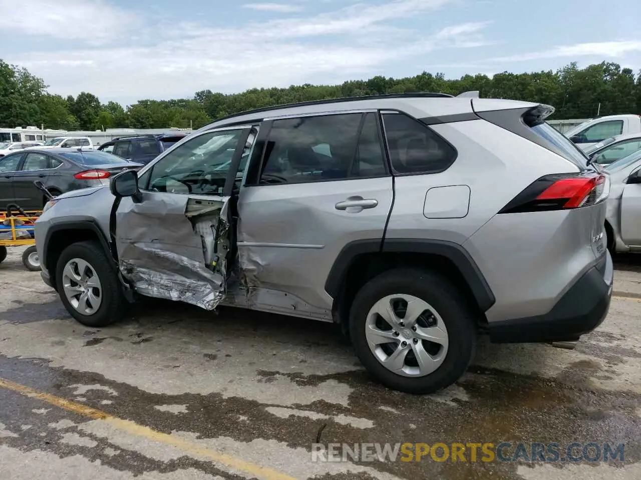 2 Photograph of a damaged car 2T3F1RFVXMC150960 TOYOTA RAV4 2021