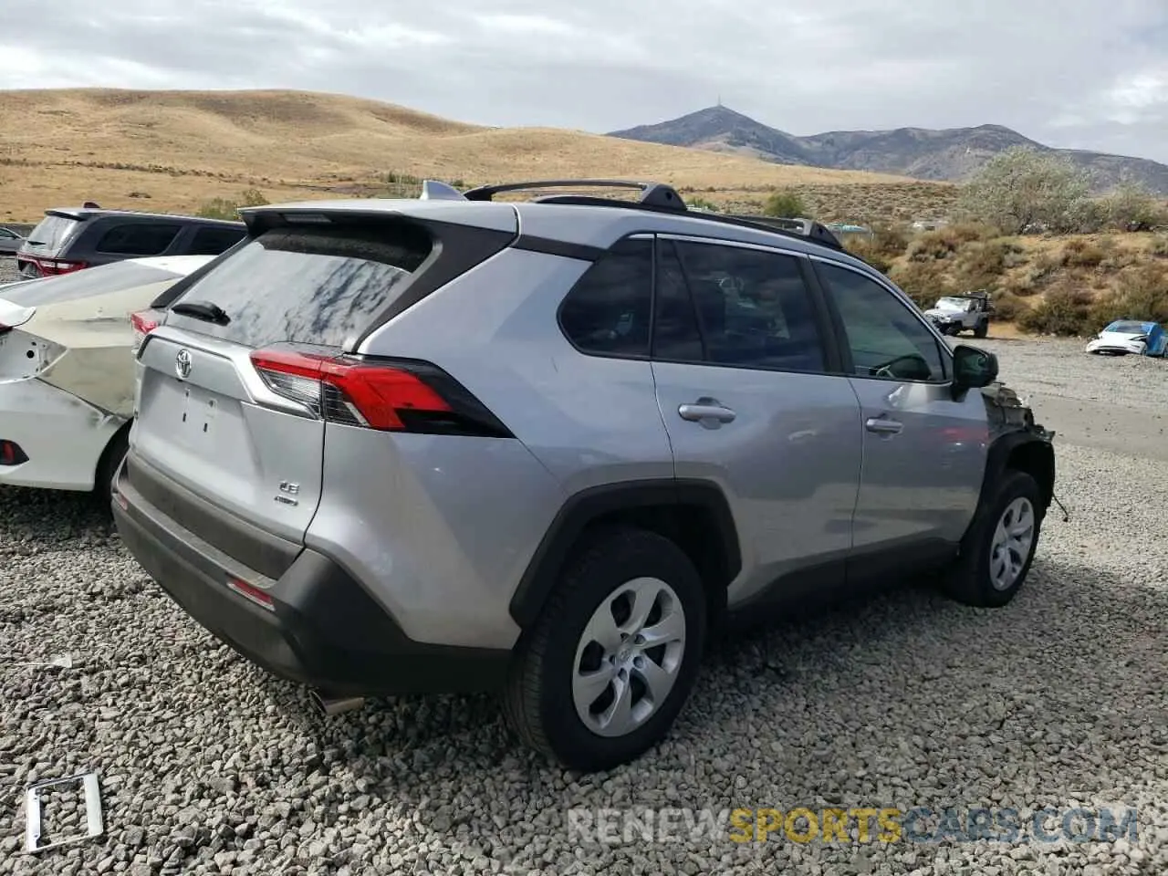 3 Photograph of a damaged car 2T3F1RFVXMC166625 TOYOTA RAV4 2021