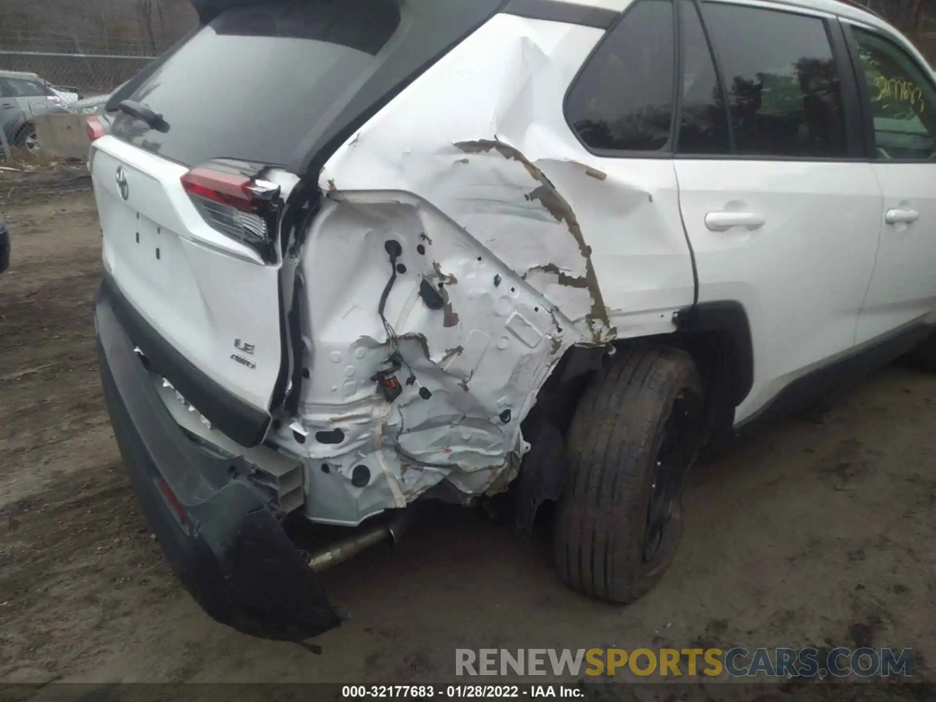 6 Photograph of a damaged car 2T3F1RFVXMC169928 TOYOTA RAV4 2021