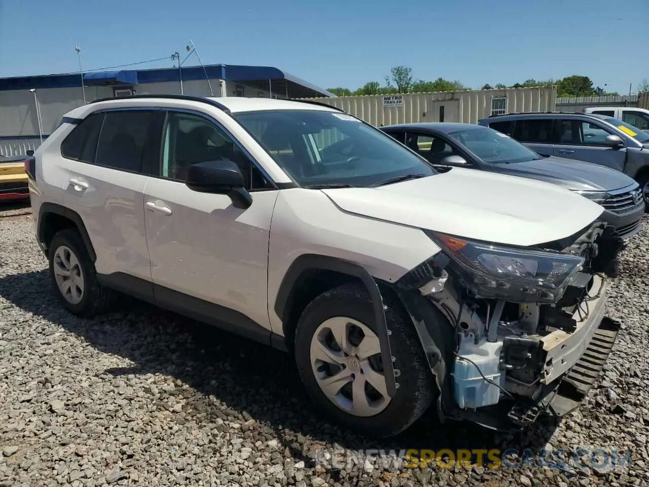 4 Photograph of a damaged car 2T3F1RFVXMC178886 TOYOTA RAV4 2021