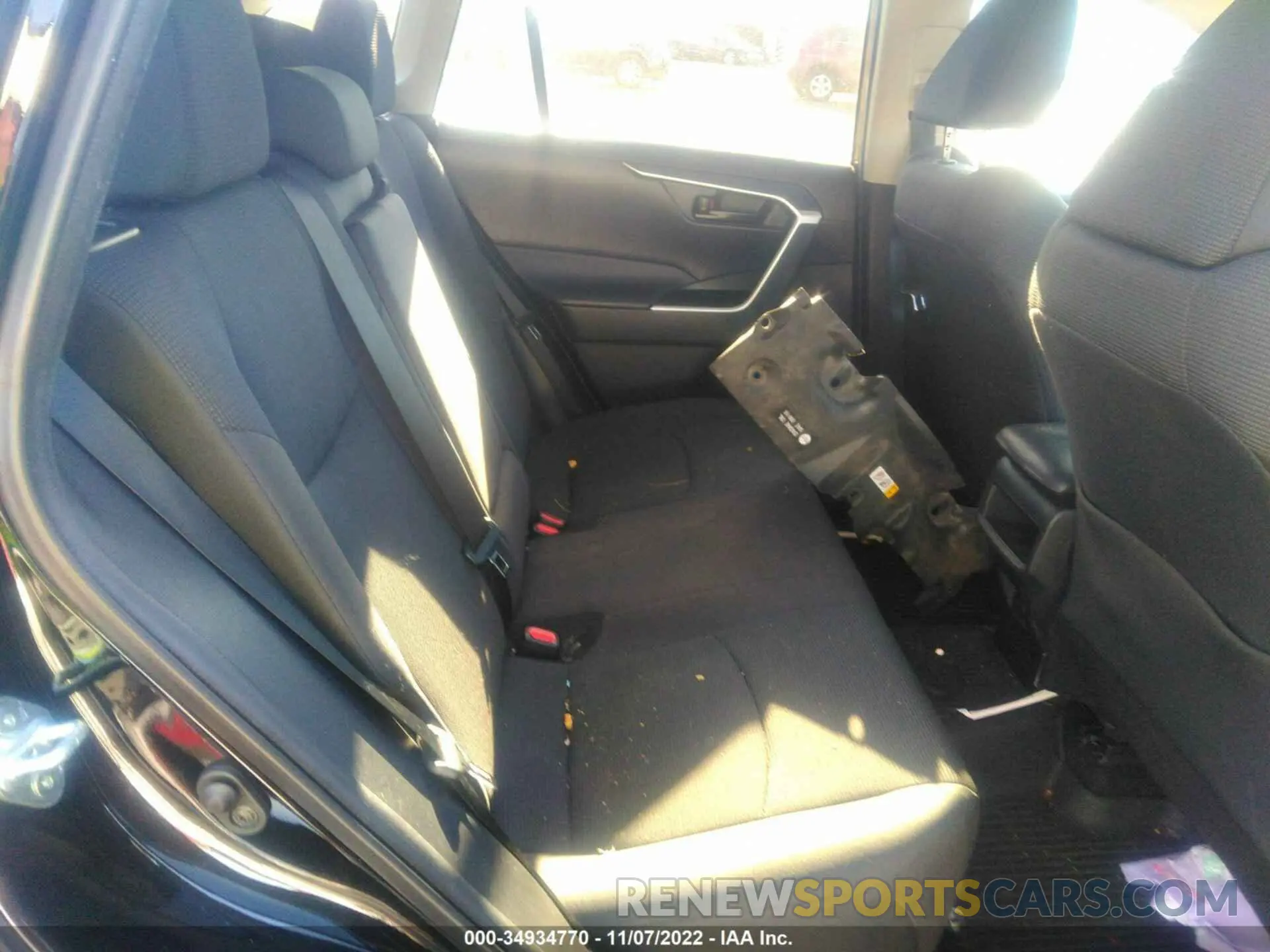 8 Photograph of a damaged car 2T3F1RFVXMC187040 TOYOTA RAV4 2021