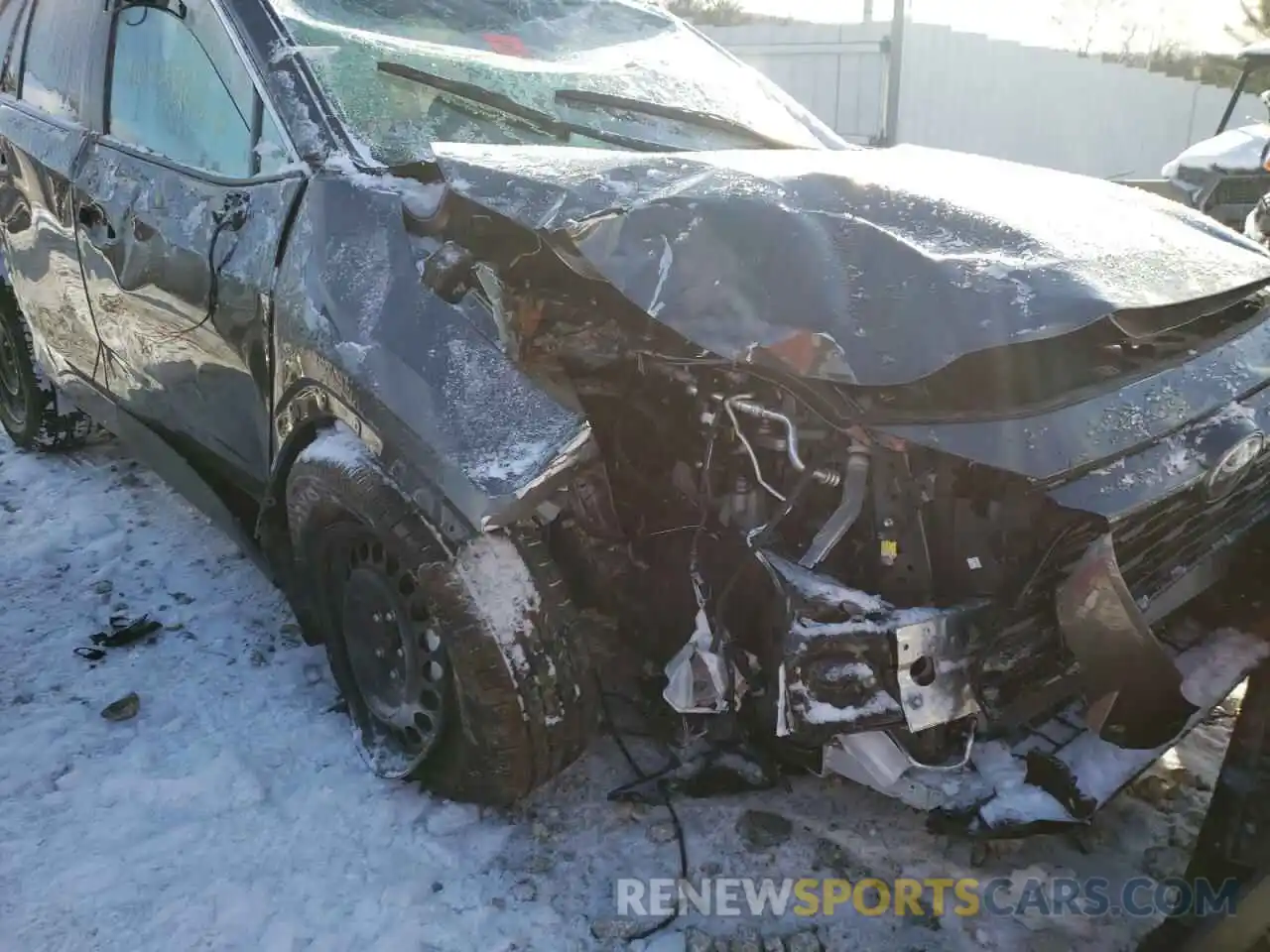 9 Photograph of a damaged car 2T3F1RFVXMC195543 TOYOTA RAV4 2021