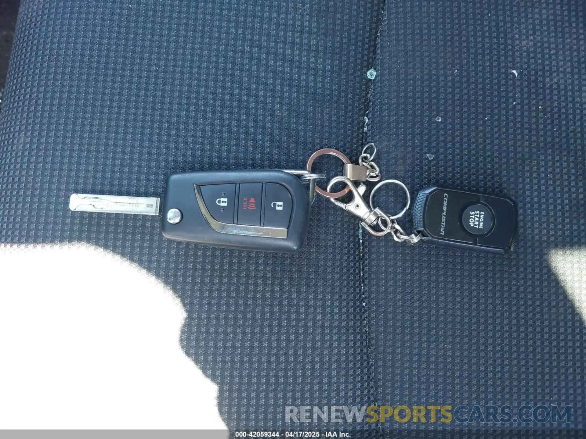 11 Photograph of a damaged car 2T3F1RFVXMC198006 TOYOTA RAV4 2021