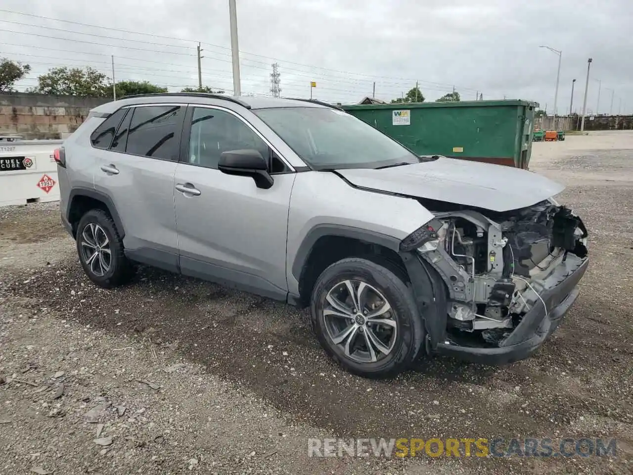 4 Photograph of a damaged car 2T3F1RFVXMC210266 TOYOTA RAV4 2021