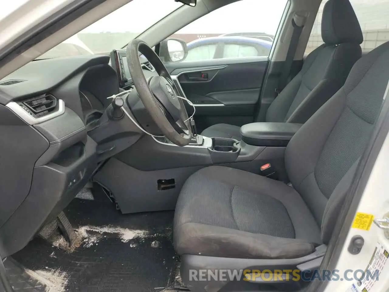 7 Photograph of a damaged car 2T3F1RFVXMC223647 TOYOTA RAV4 2021