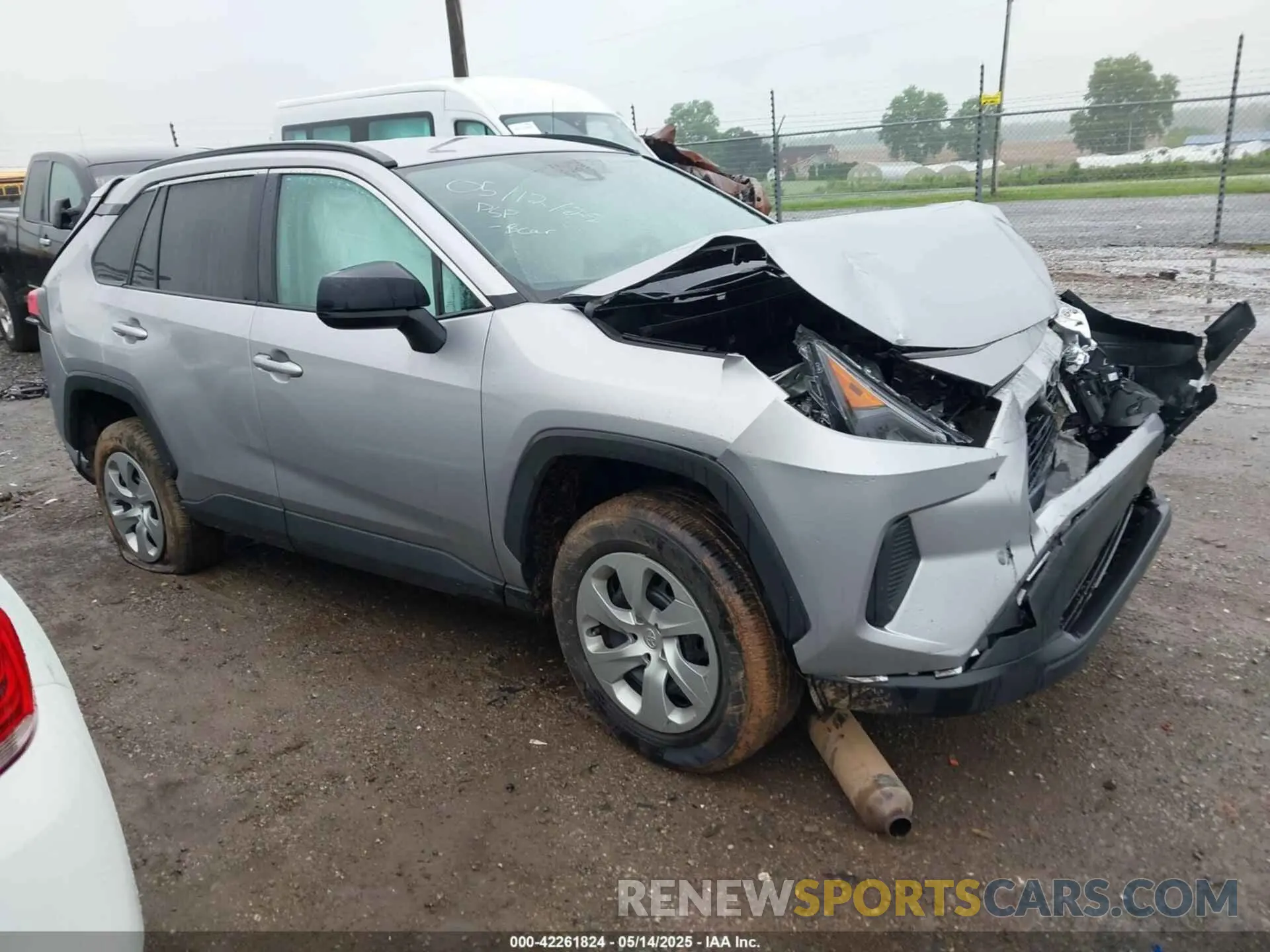1 Photograph of a damaged car 2T3F1RFVXMC249973 TOYOTA RAV4 2021