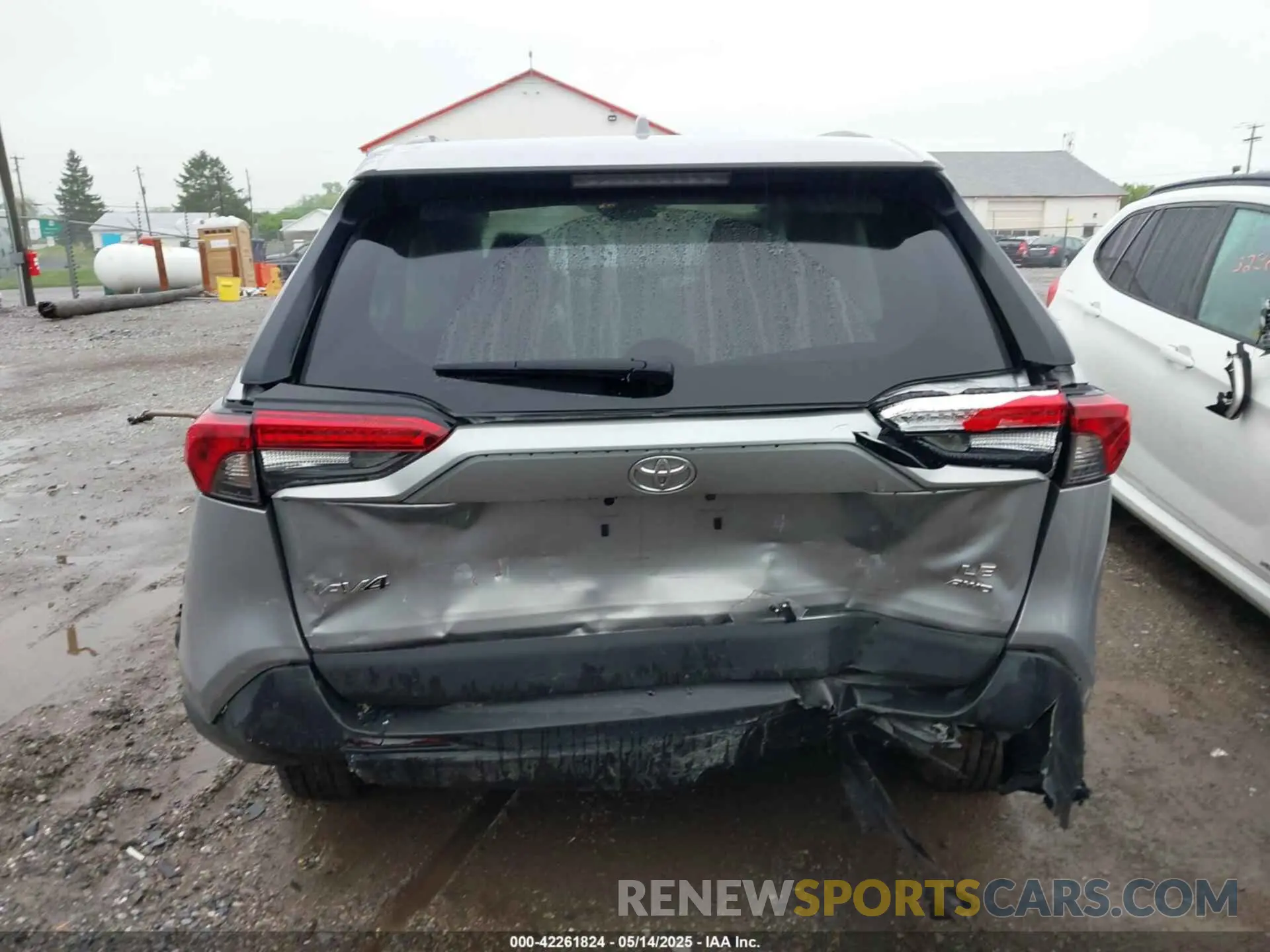16 Photograph of a damaged car 2T3F1RFVXMC249973 TOYOTA RAV4 2021