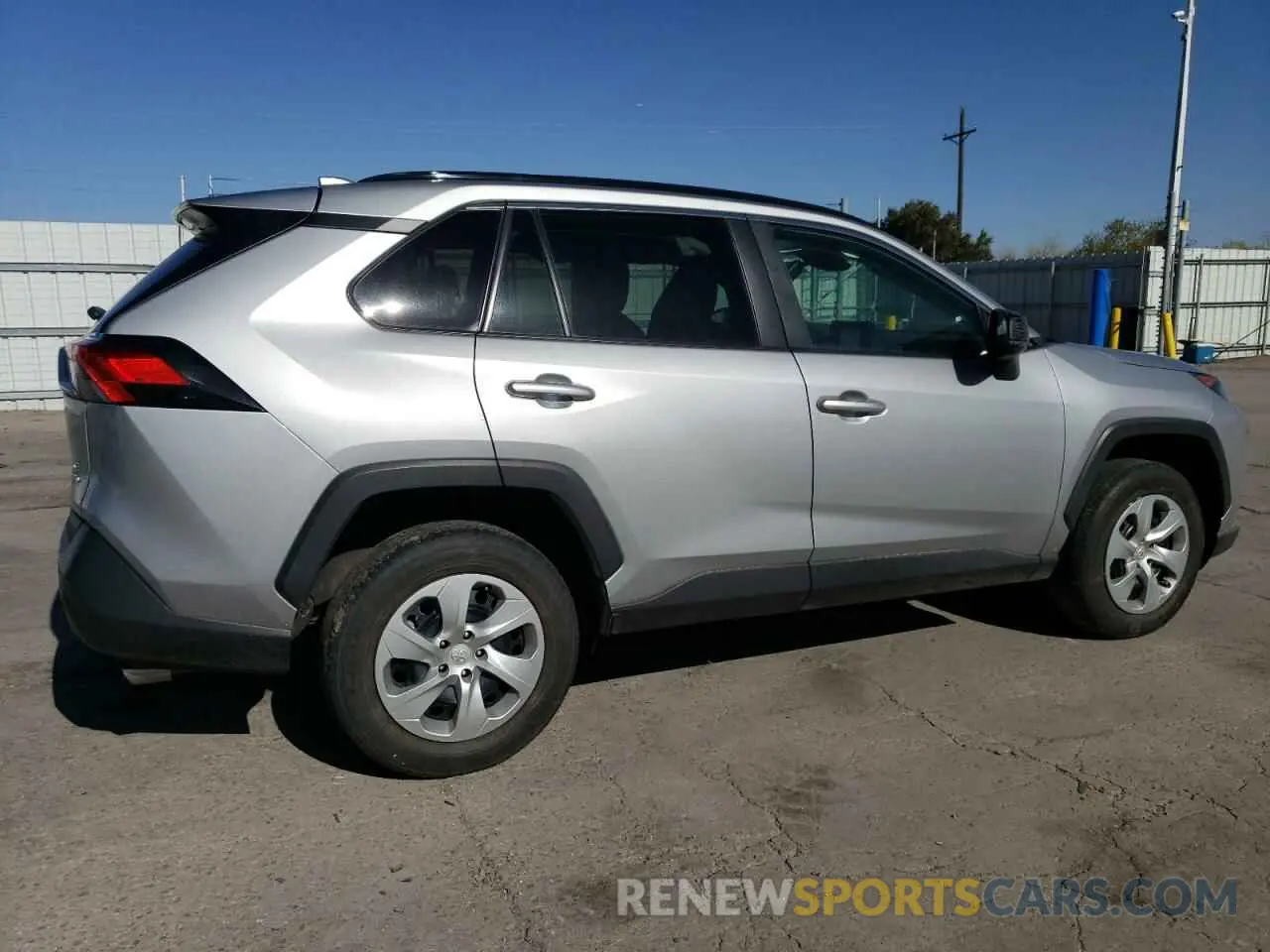 3 Photograph of a damaged car 2T3F1RFVXMW155865 TOYOTA RAV4 2021
