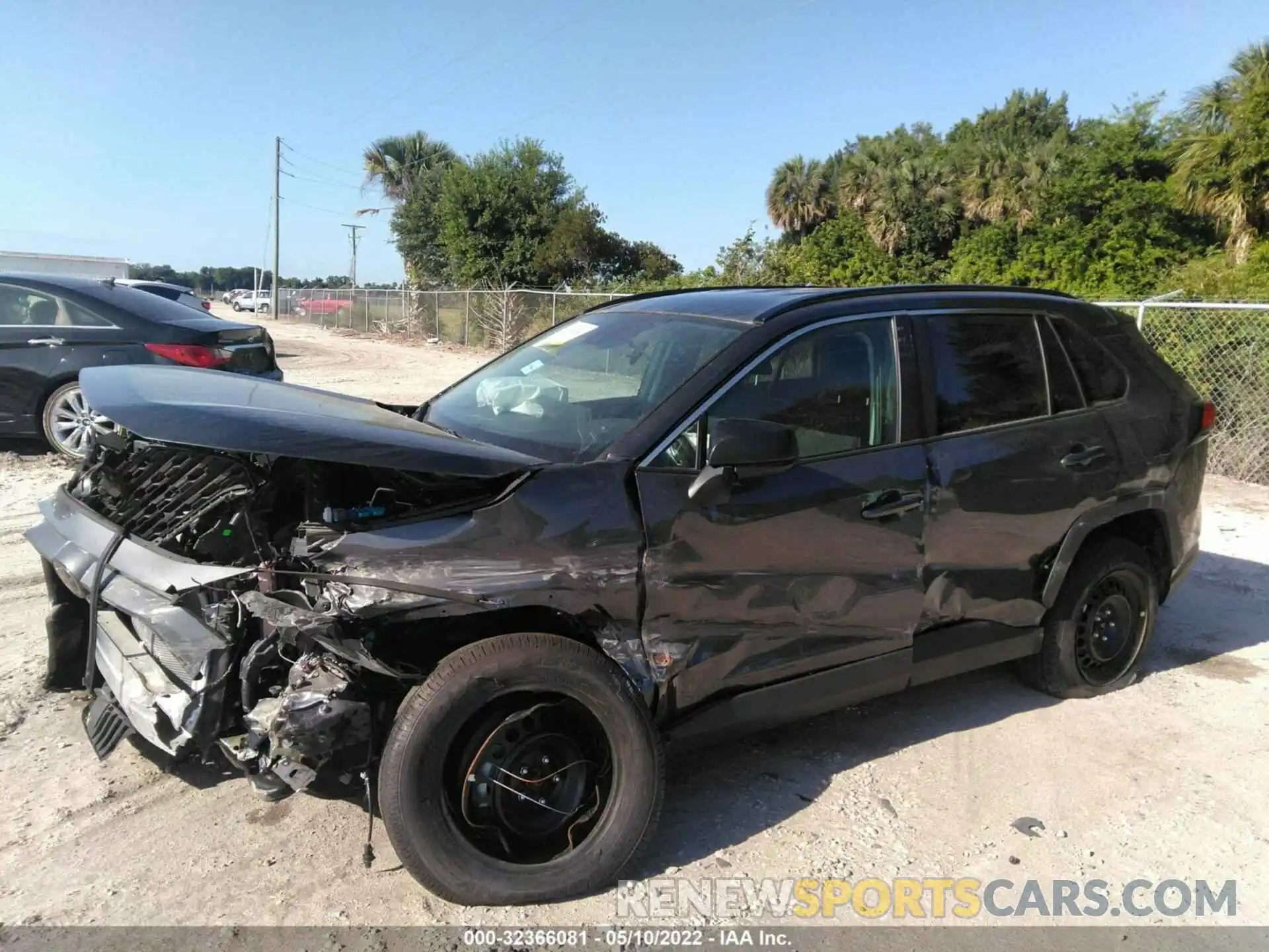 2 Photograph of a damaged car 2T3F1RFVXMW173718 TOYOTA RAV4 2021