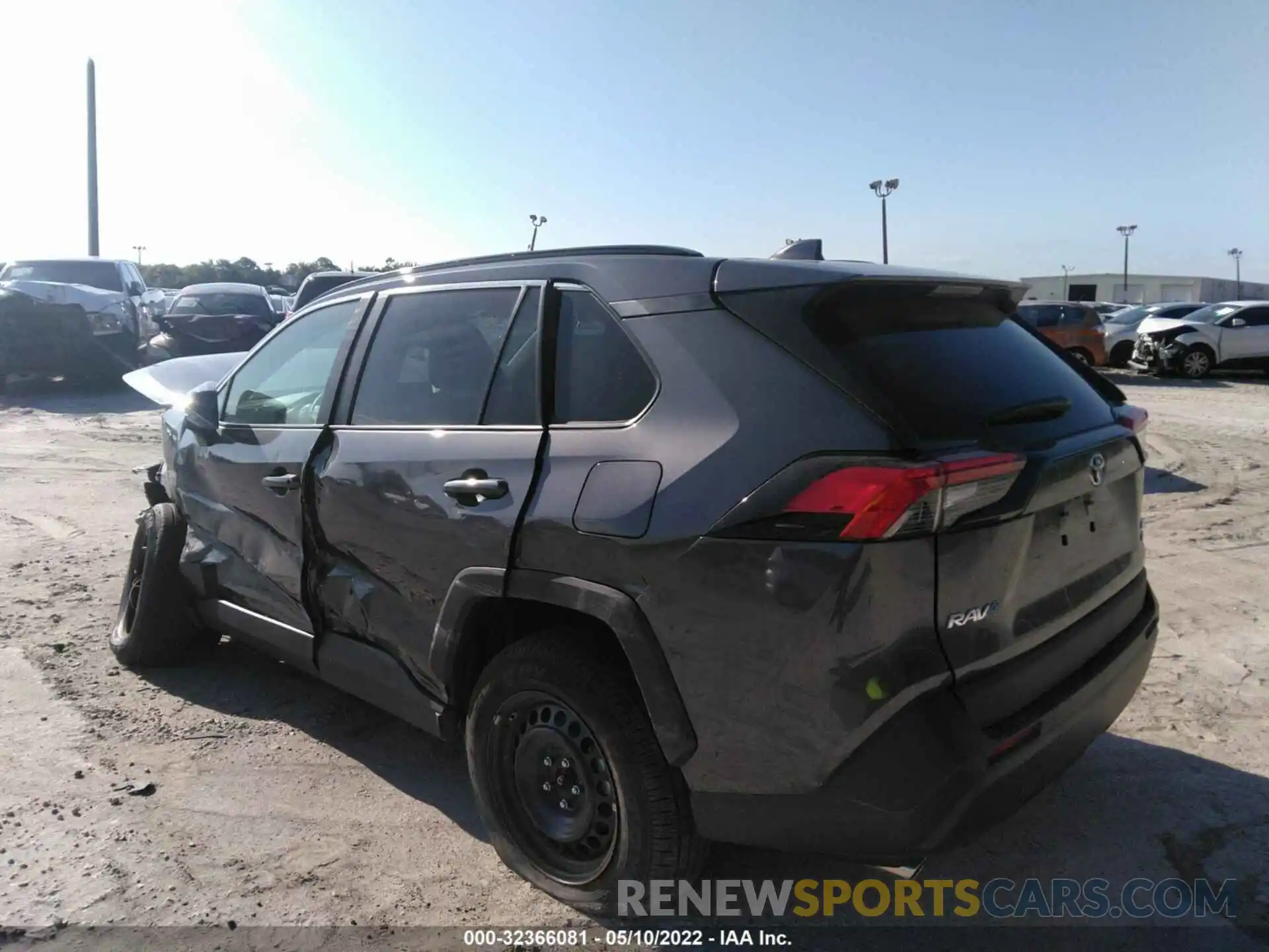 3 Photograph of a damaged car 2T3F1RFVXMW173718 TOYOTA RAV4 2021