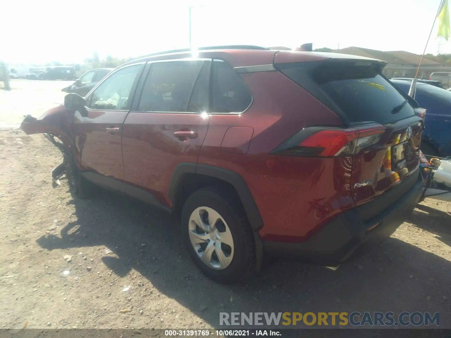 3 Photograph of a damaged car 2T3F1RFVXMW191393 TOYOTA RAV4 2021