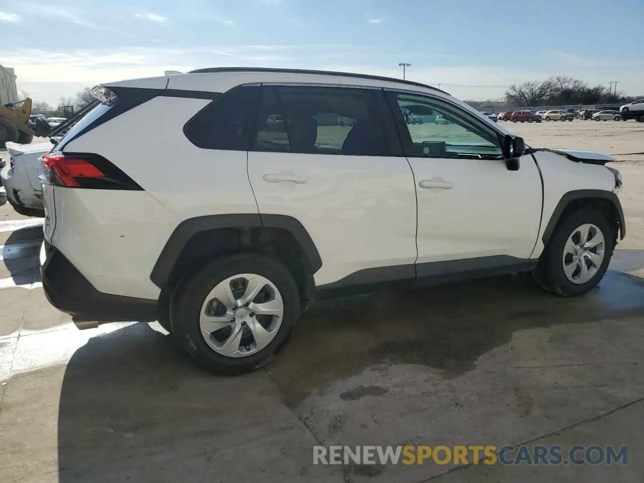 3 Photograph of a damaged car 2T3F1RFVXMW192012 TOYOTA RAV4 2021