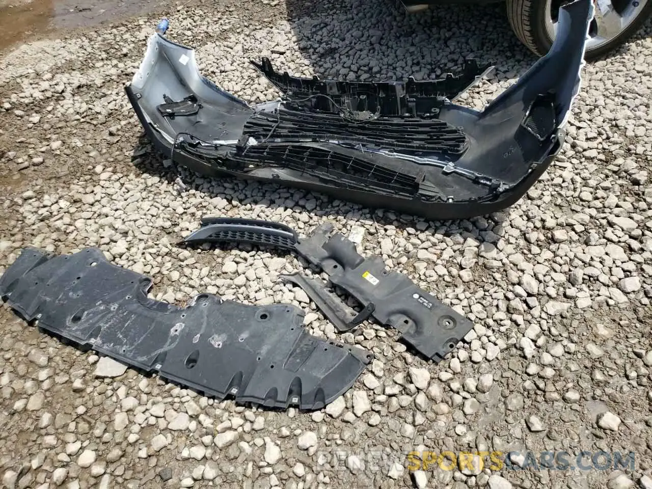 13 Photograph of a damaged car 2T3F1RFVXMW206829 TOYOTA RAV4 2021