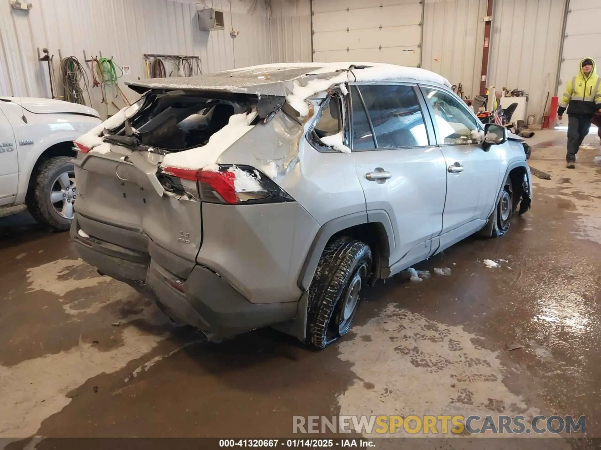 4 Photograph of a damaged car 2T3F1RFVXMW238681 TOYOTA RAV4 2021