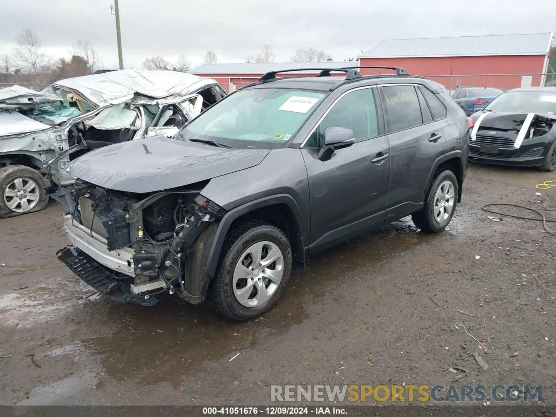 2 Photograph of a damaged car 2T3G1RFV0MC143763 TOYOTA RAV4 2021