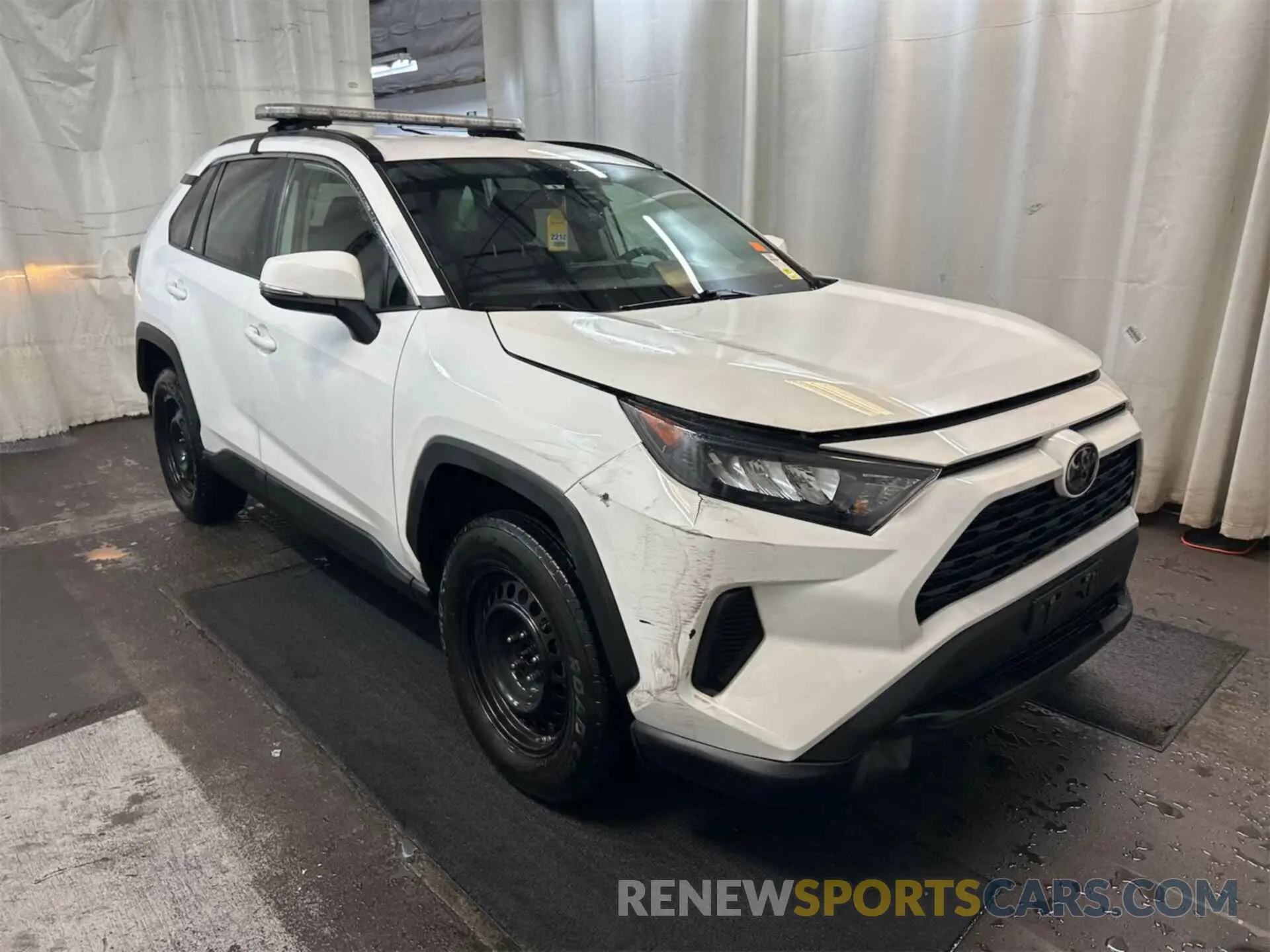 11 Photograph of a damaged car 2T3G1RFV0MC183017 TOYOTA RAV4 2021