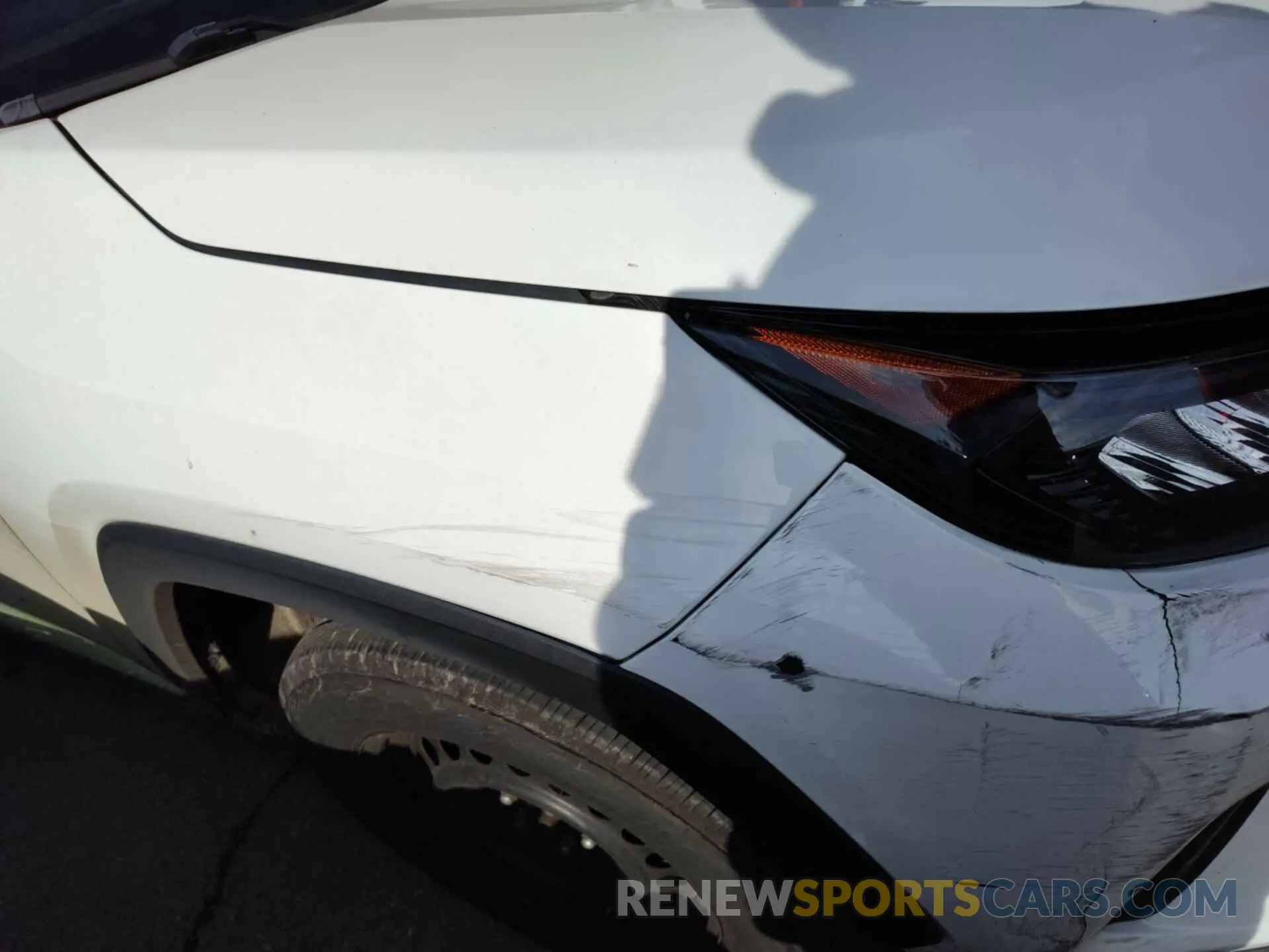 23 Photograph of a damaged car 2T3G1RFV0MC183017 TOYOTA RAV4 2021
