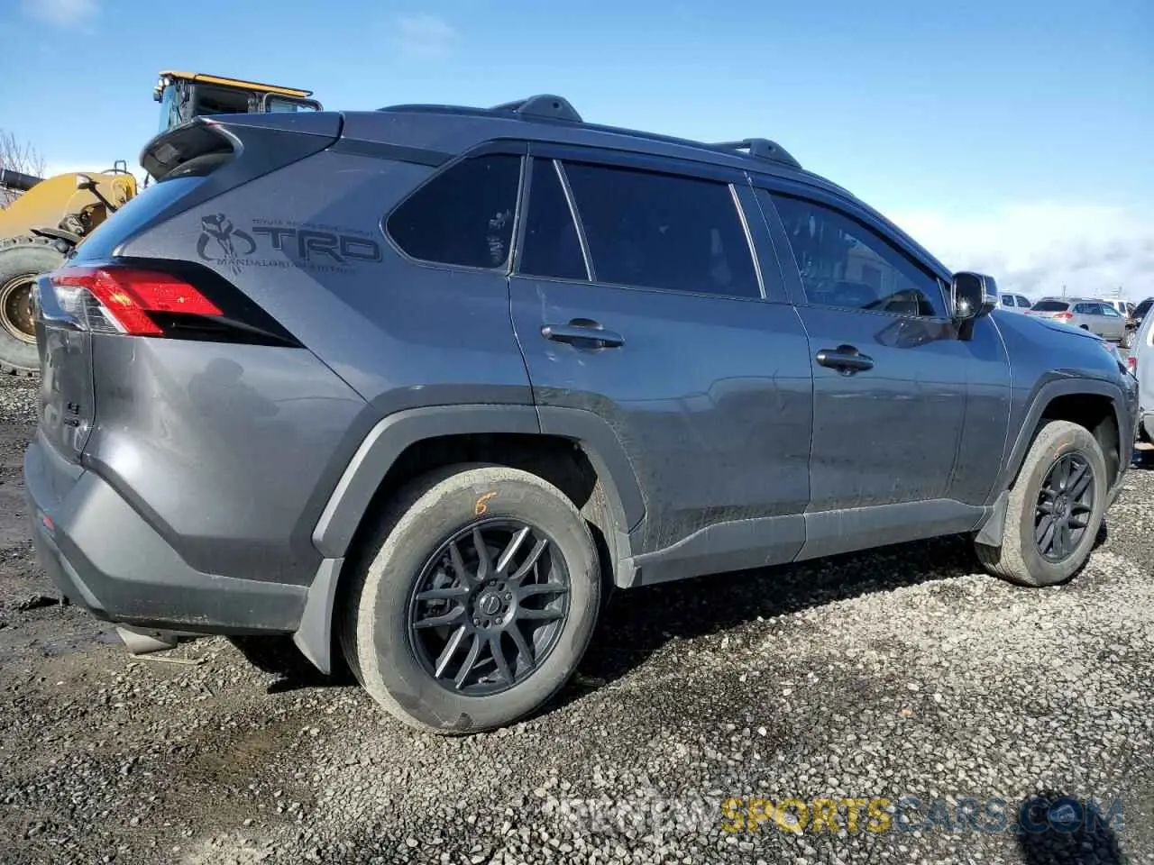 3 Photograph of a damaged car 2T3G1RFV0MC241952 TOYOTA RAV4 2021
