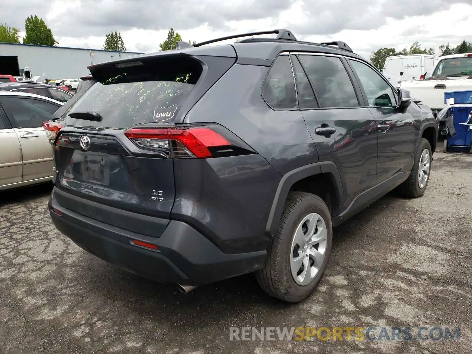 4 Photograph of a damaged car 2T3G1RFV0MW147696 TOYOTA RAV4 2021