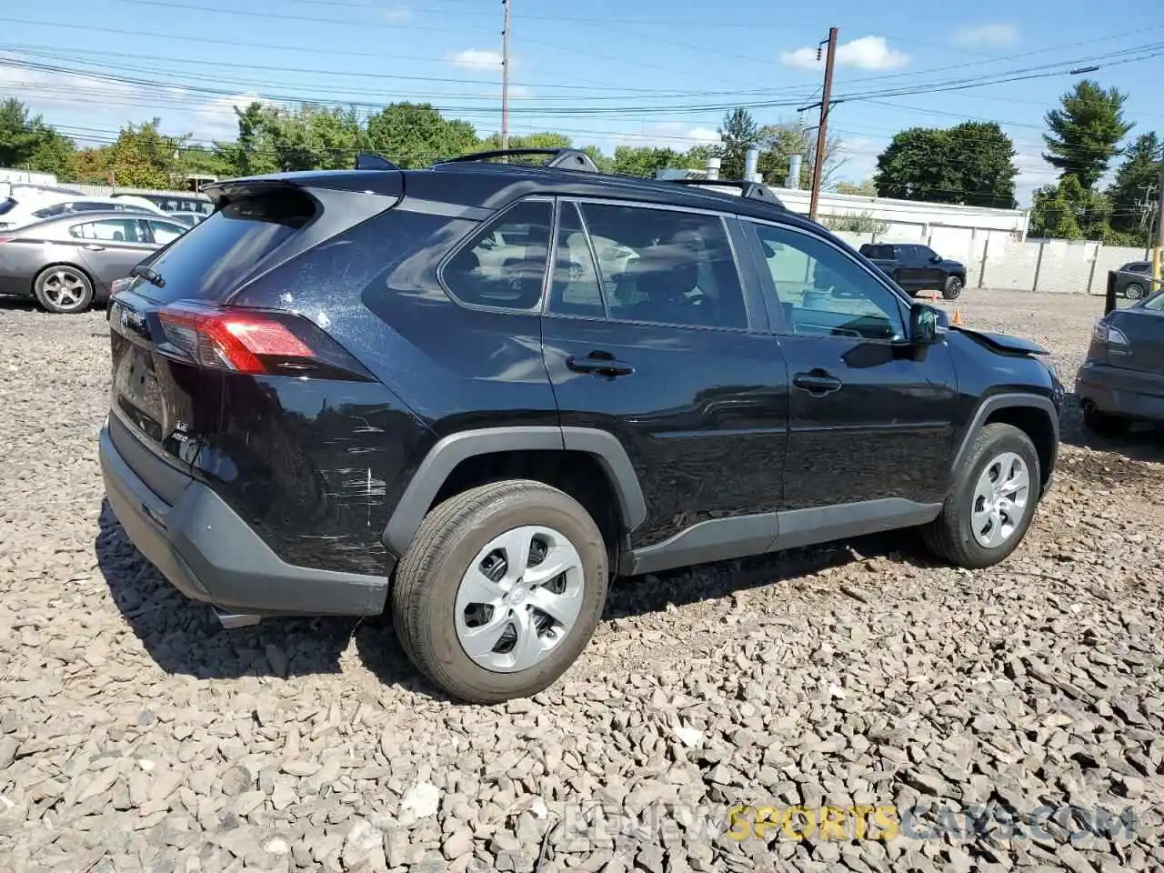 3 Photograph of a damaged car 2T3G1RFV0MW243456 TOYOTA RAV4 2021