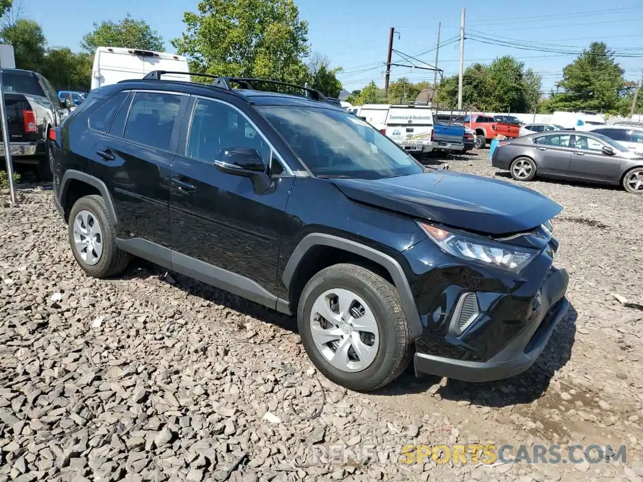 4 Photograph of a damaged car 2T3G1RFV0MW243456 TOYOTA RAV4 2021