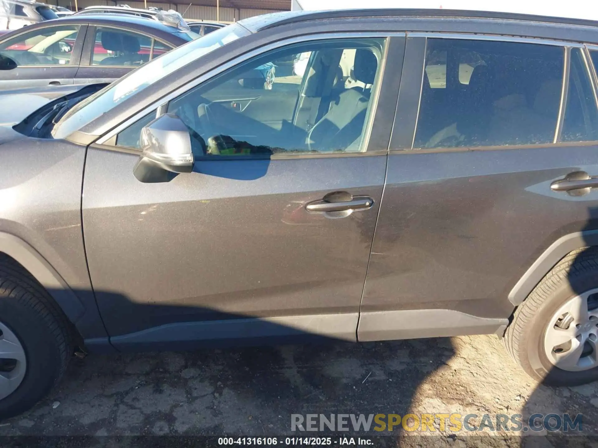 14 Photograph of a damaged car 2T3G1RFV1MC184175 TOYOTA RAV4 2021