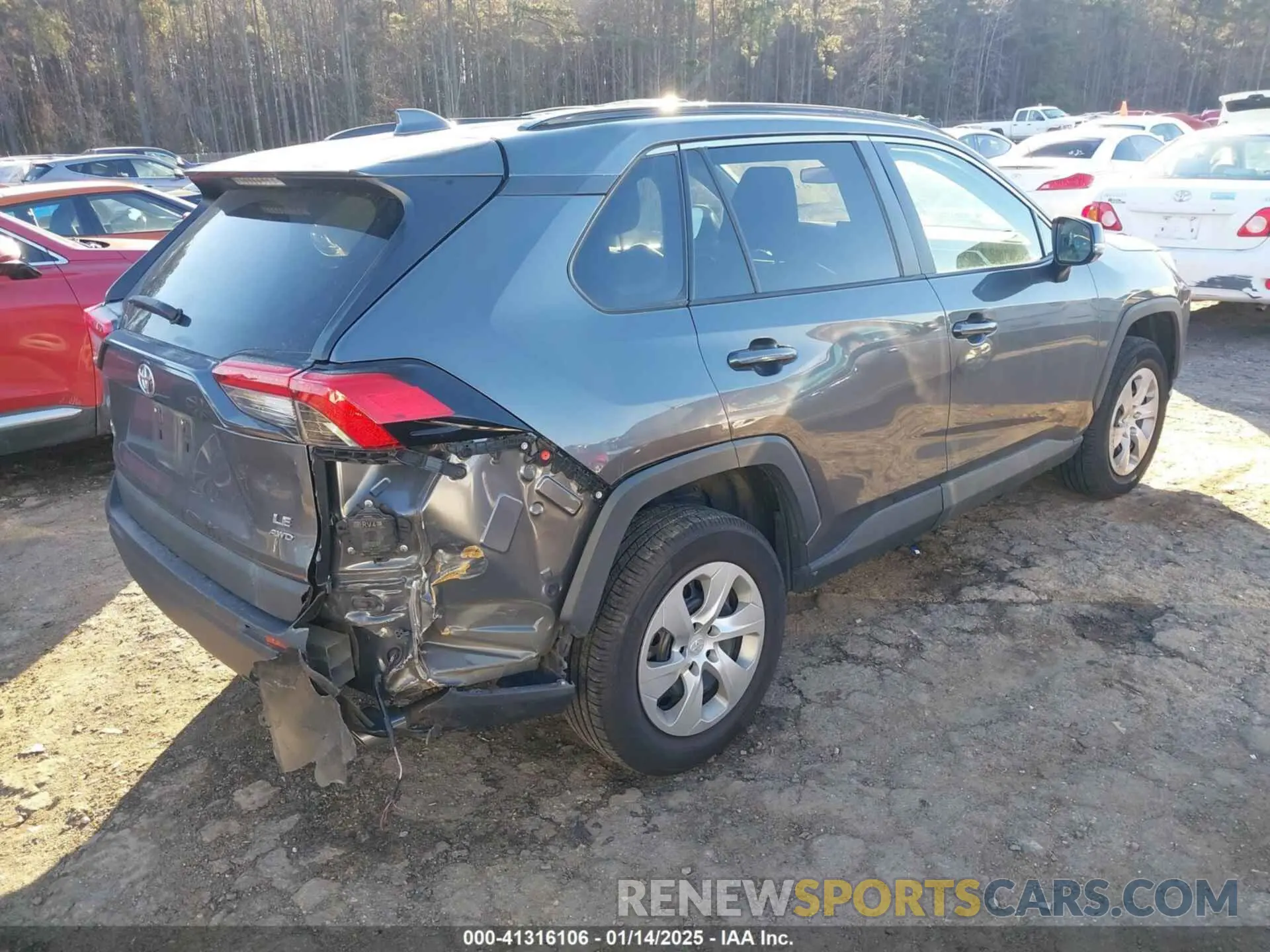 4 Photograph of a damaged car 2T3G1RFV1MC184175 TOYOTA RAV4 2021