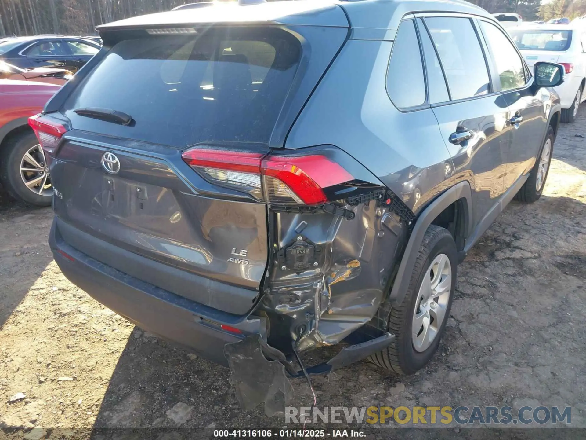 6 Photograph of a damaged car 2T3G1RFV1MC184175 TOYOTA RAV4 2021