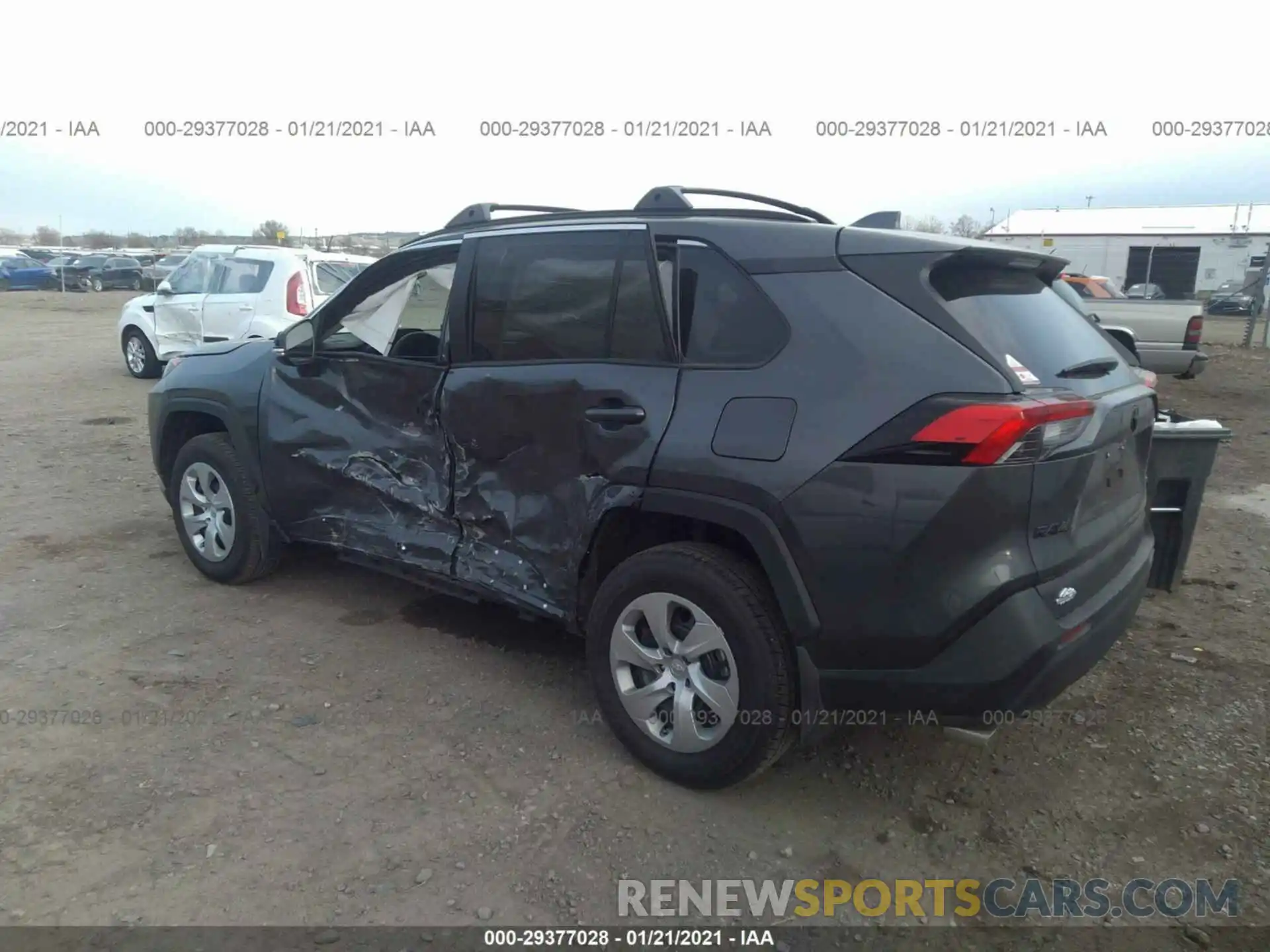 3 Photograph of a damaged car 2T3G1RFV1MW147268 TOYOTA RAV4 2021