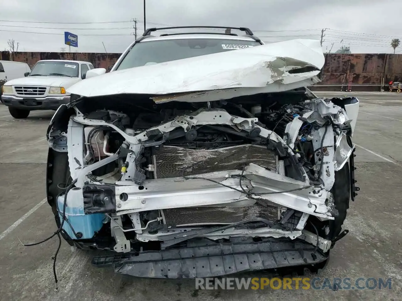 5 Photograph of a damaged car 2T3G1RFV1MW162093 TOYOTA RAV4 2021