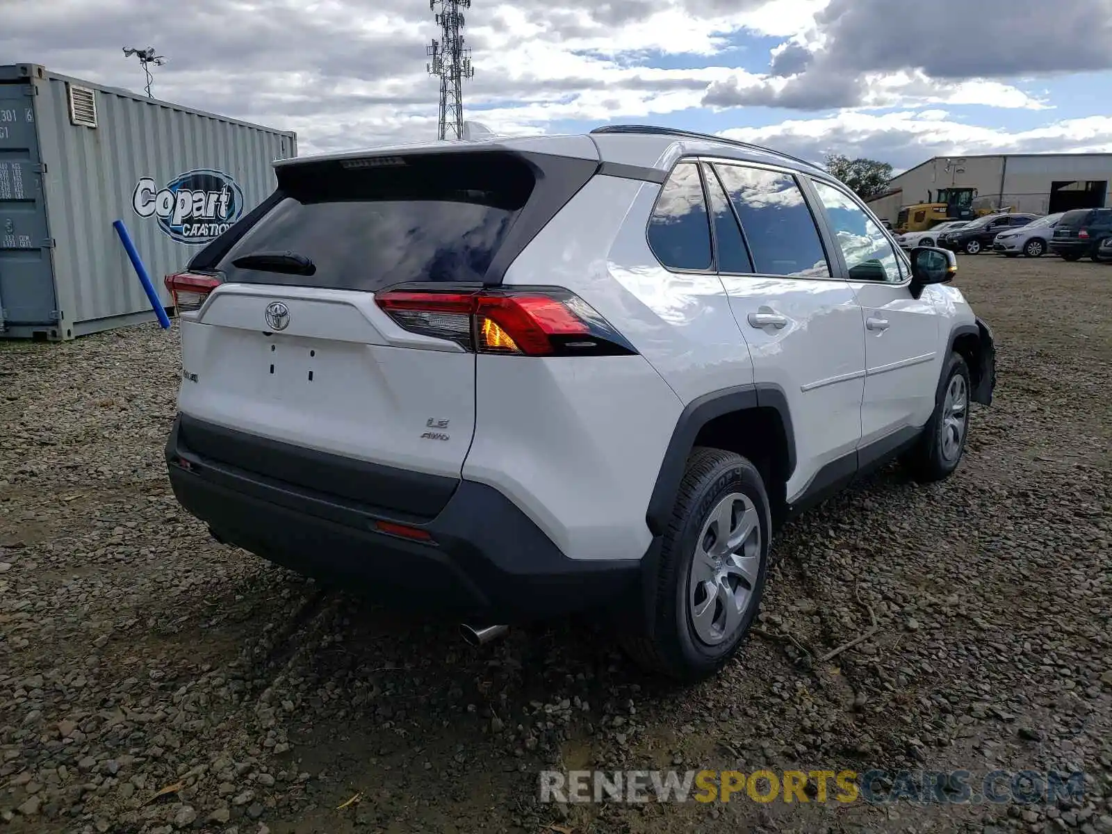 4 Photograph of a damaged car 2T3G1RFV2MC162489 TOYOTA RAV4 2021