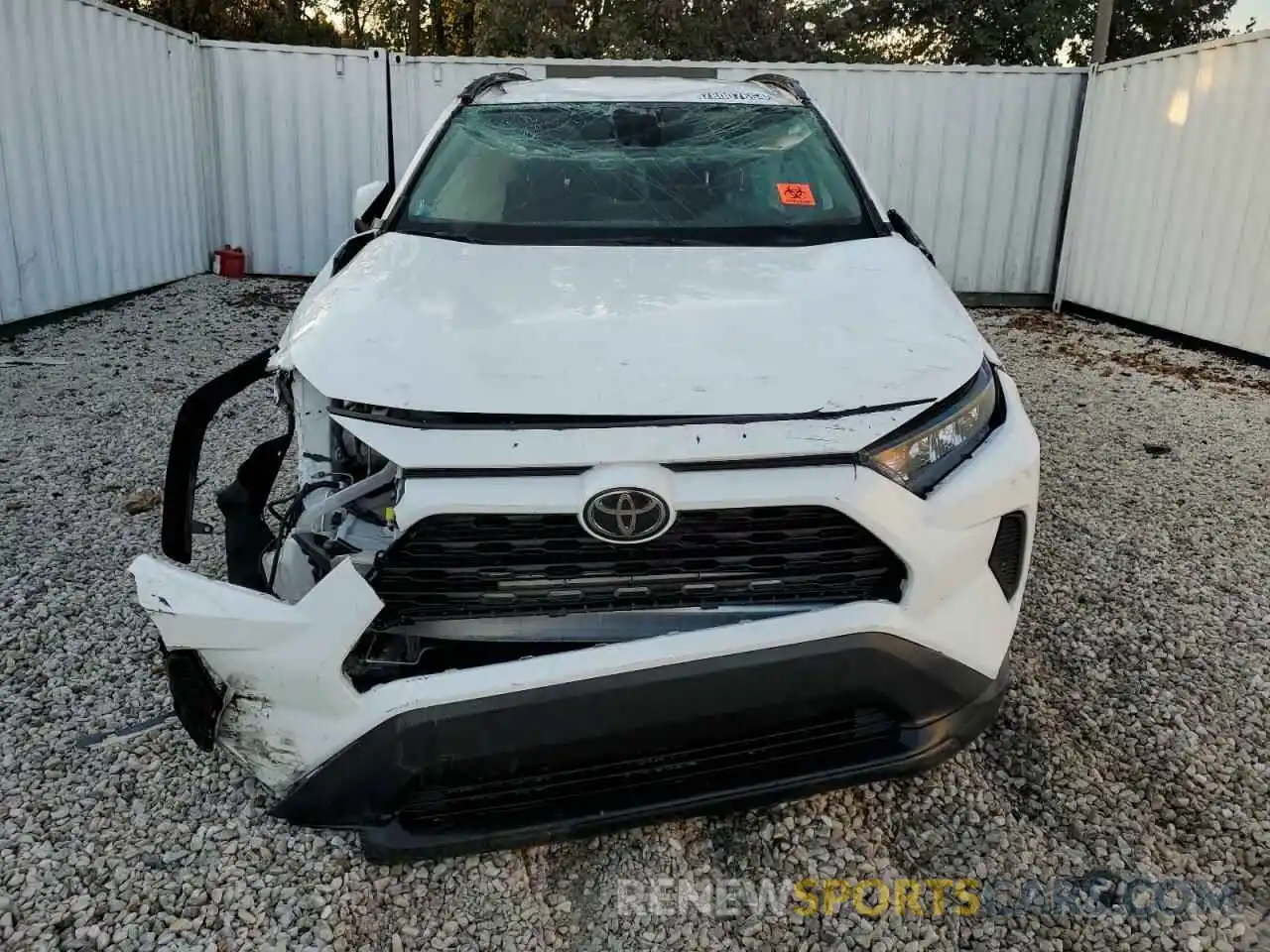 5 Photograph of a damaged car 2T3G1RFV2MC166011 TOYOTA RAV4 2021