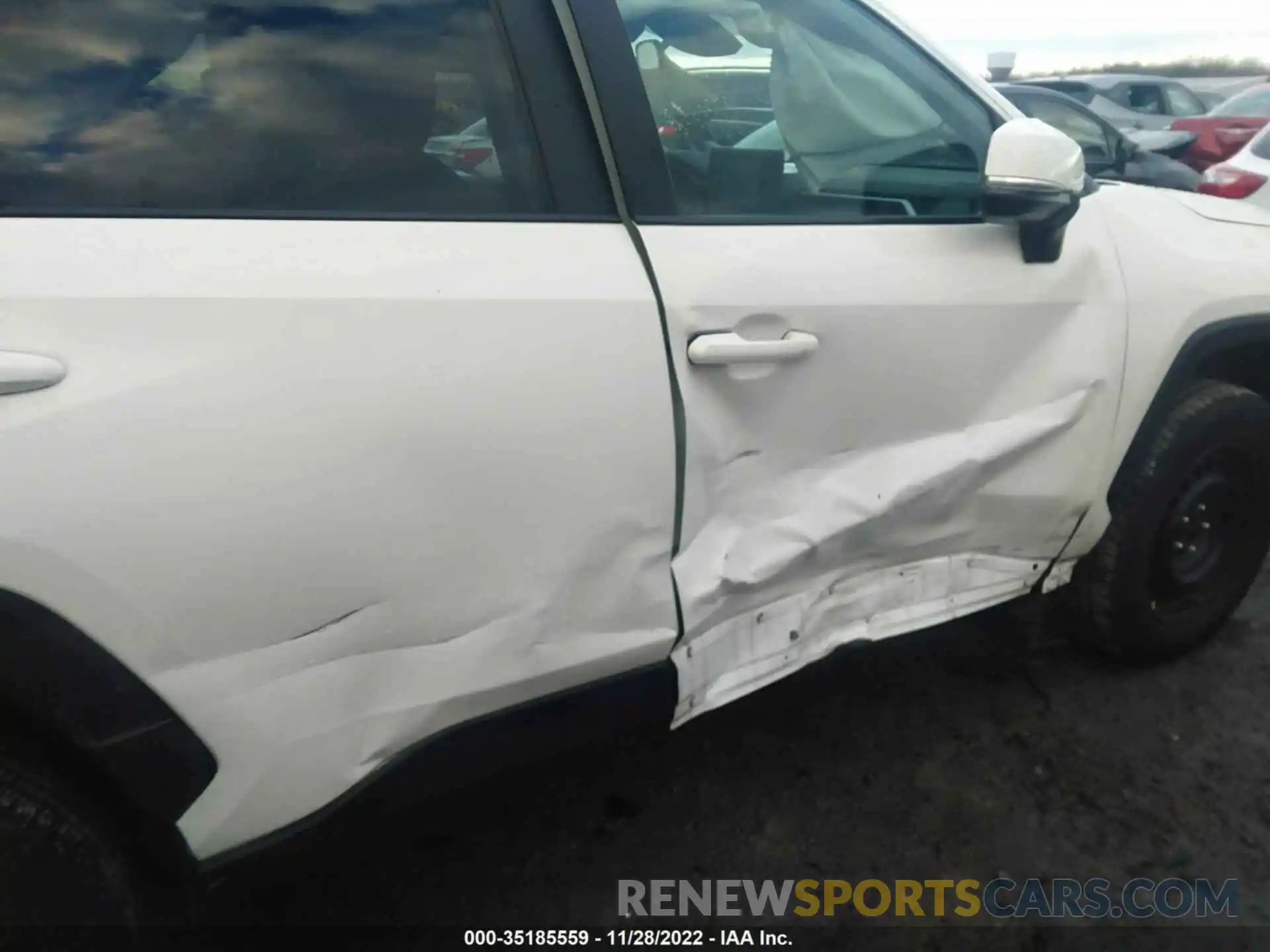 6 Photograph of a damaged car 2T3G1RFV2MW141821 TOYOTA RAV4 2021