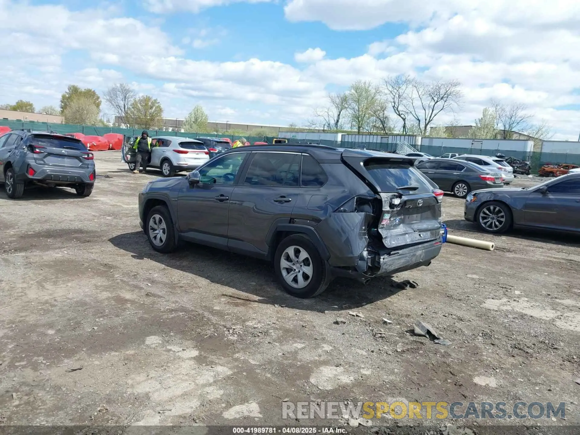 3 Photograph of a damaged car 2T3G1RFV2MW145562 TOYOTA RAV4 2021