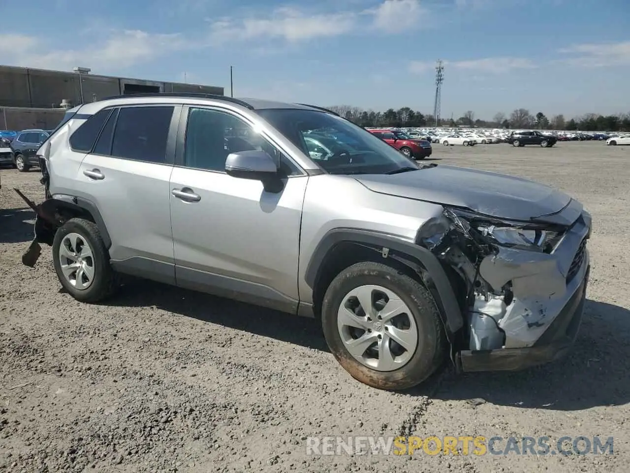 4 Photograph of a damaged car 2T3G1RFV2MW218784 TOYOTA RAV4 2021