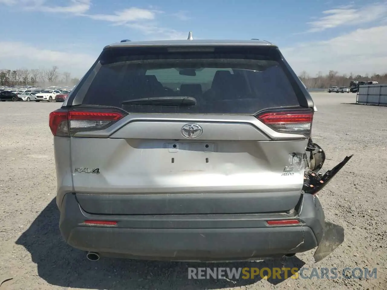 6 Photograph of a damaged car 2T3G1RFV2MW218784 TOYOTA RAV4 2021