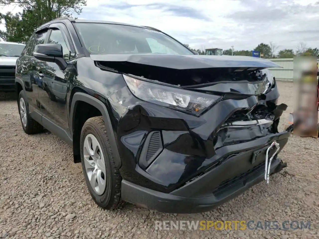 1 Photograph of a damaged car 2T3G1RFV3MC185165 TOYOTA RAV4 2021