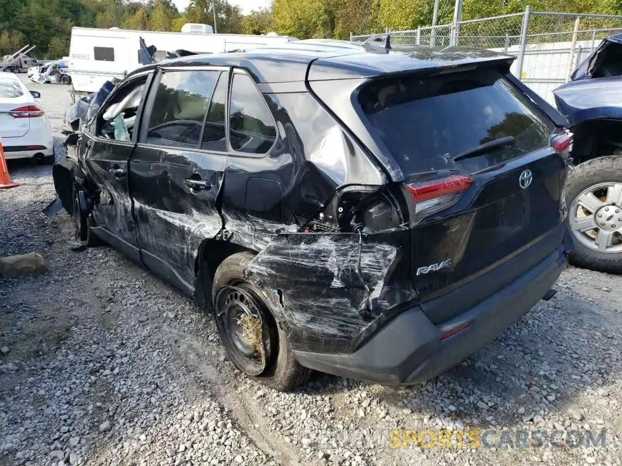 3 Photograph of a damaged car 2T3G1RFV3MC215622 TOYOTA RAV4 2021