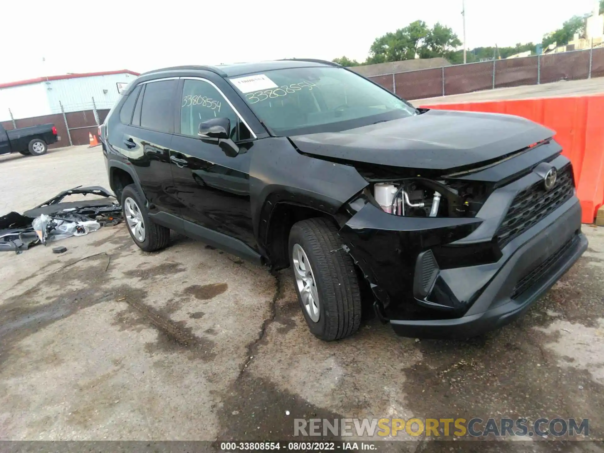 1 Photograph of a damaged car 2T3G1RFV3MW144758 TOYOTA RAV4 2021