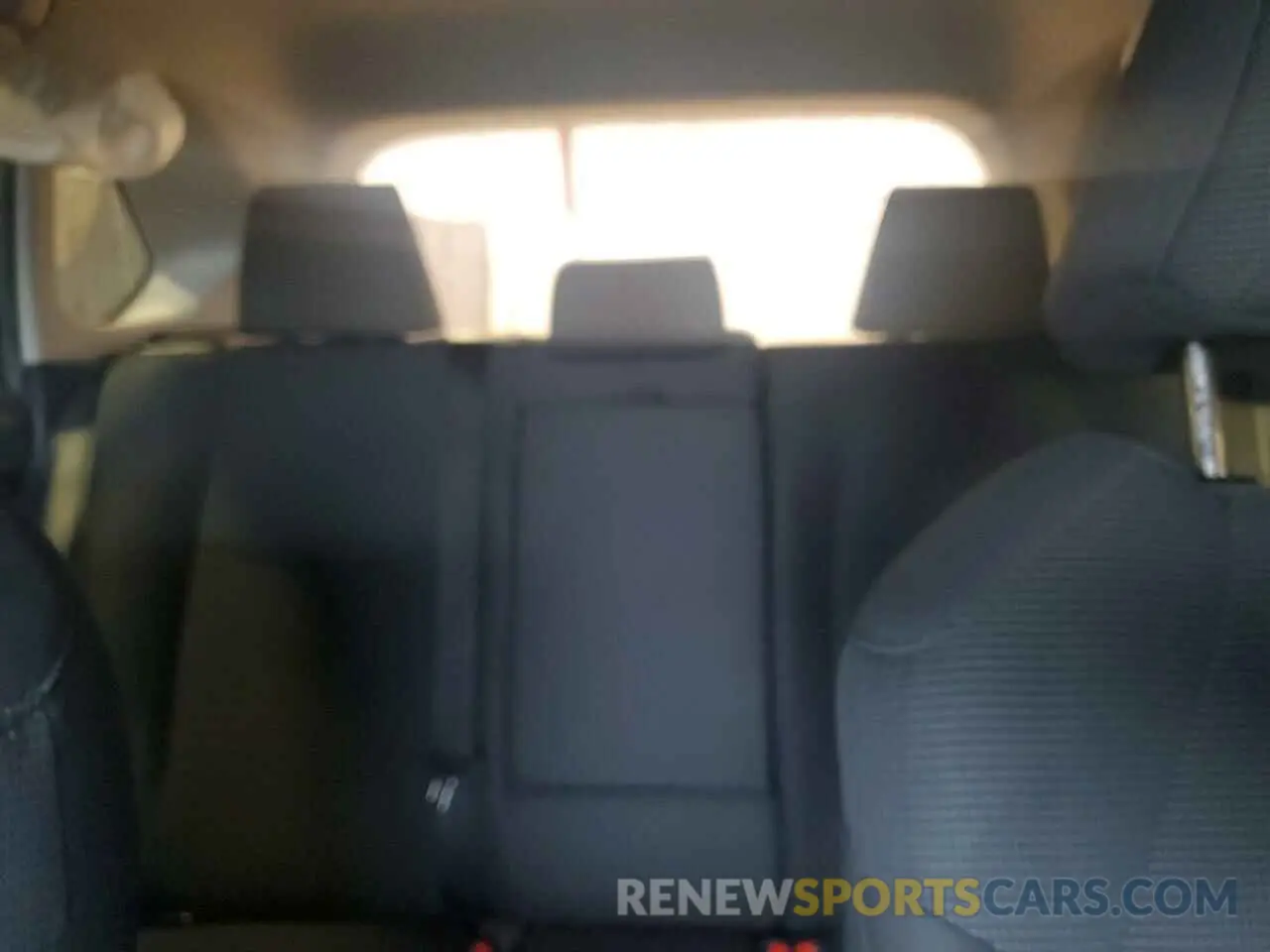 10 Photograph of a damaged car 2T3G1RFV4MW177137 TOYOTA RAV4 2021