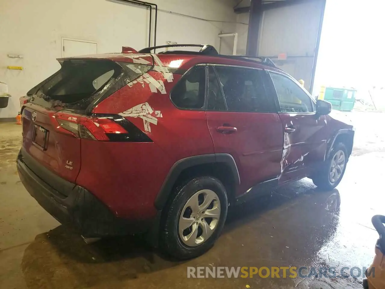 3 Photograph of a damaged car 2T3G1RFV4MW177137 TOYOTA RAV4 2021