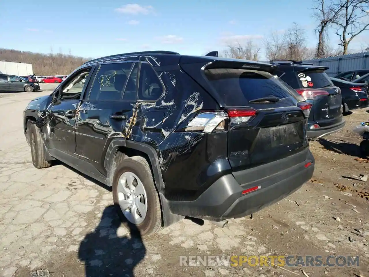 3 Photograph of a damaged car 2T3G1RFV5MC185376 TOYOTA RAV4 2021