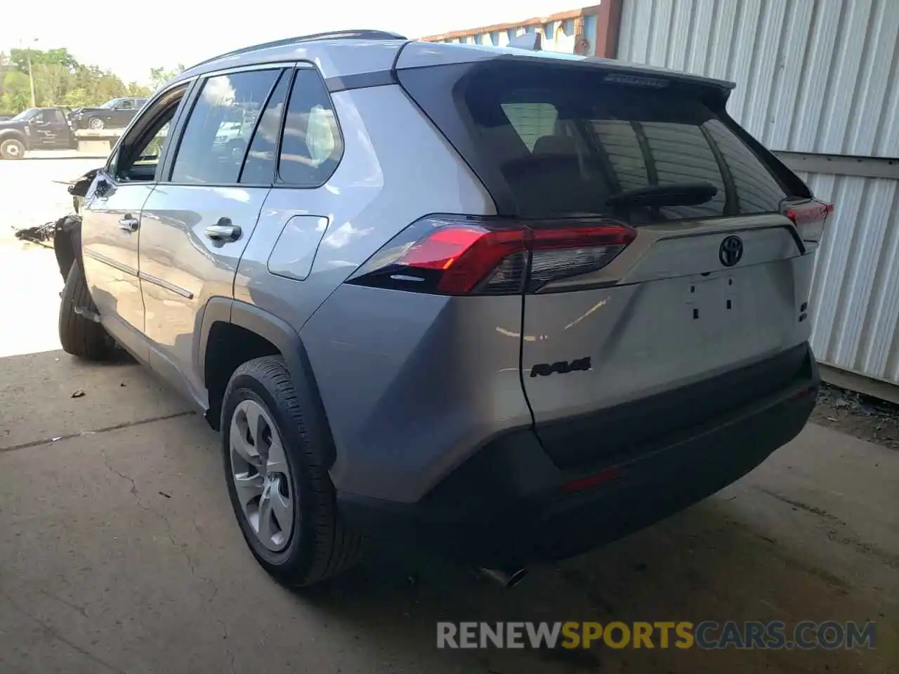 3 Photograph of a damaged car 2T3G1RFV5MC222958 TOYOTA RAV4 2021