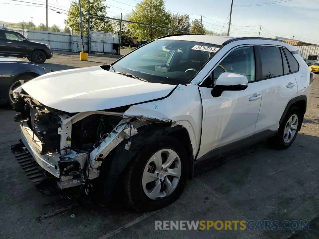 1 Photograph of a damaged car 2T3G1RFV6MC181708 TOYOTA RAV4 2021
