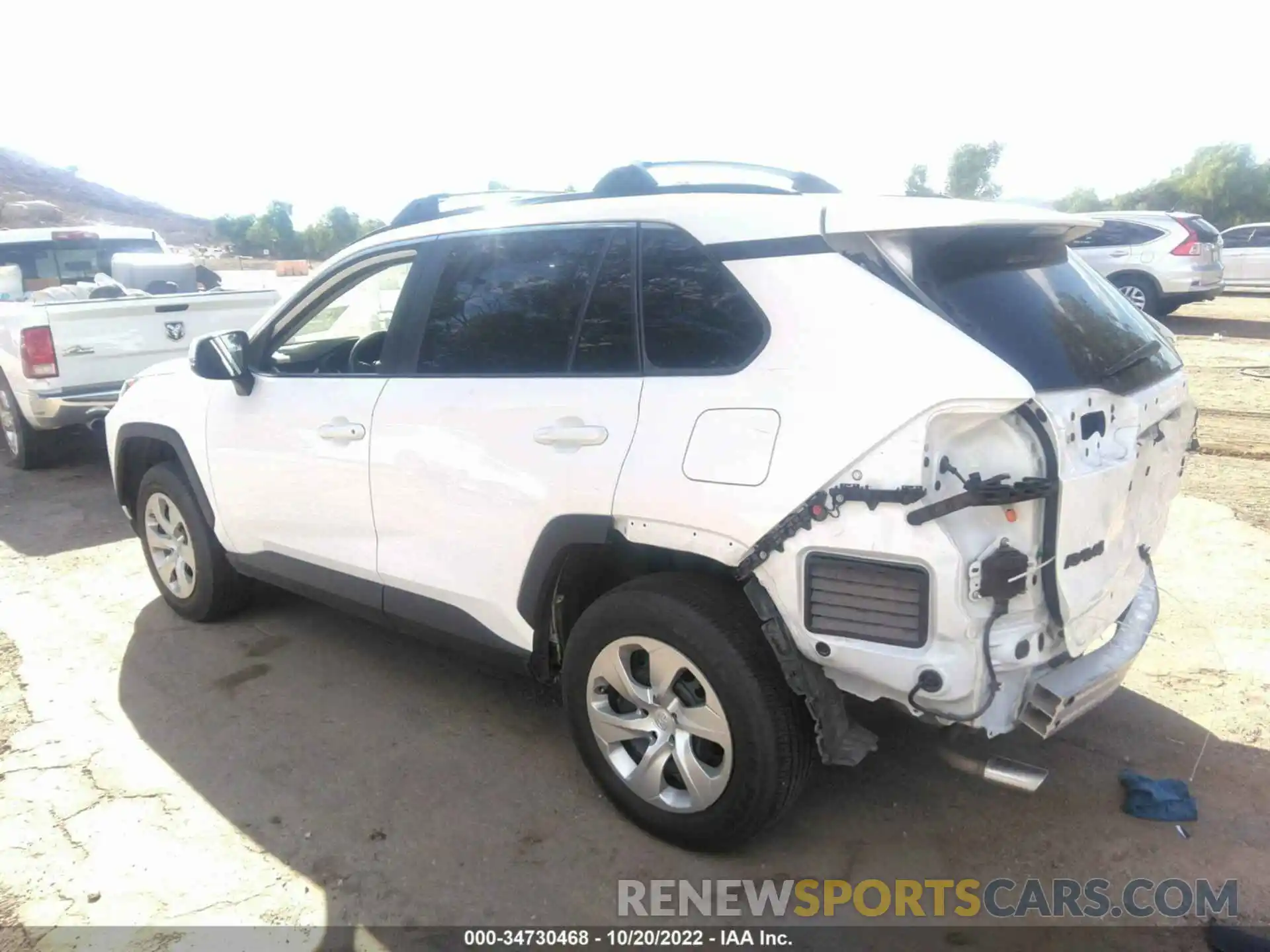 3 Photograph of a damaged car 2T3G1RFV6MC244709 TOYOTA RAV4 2021