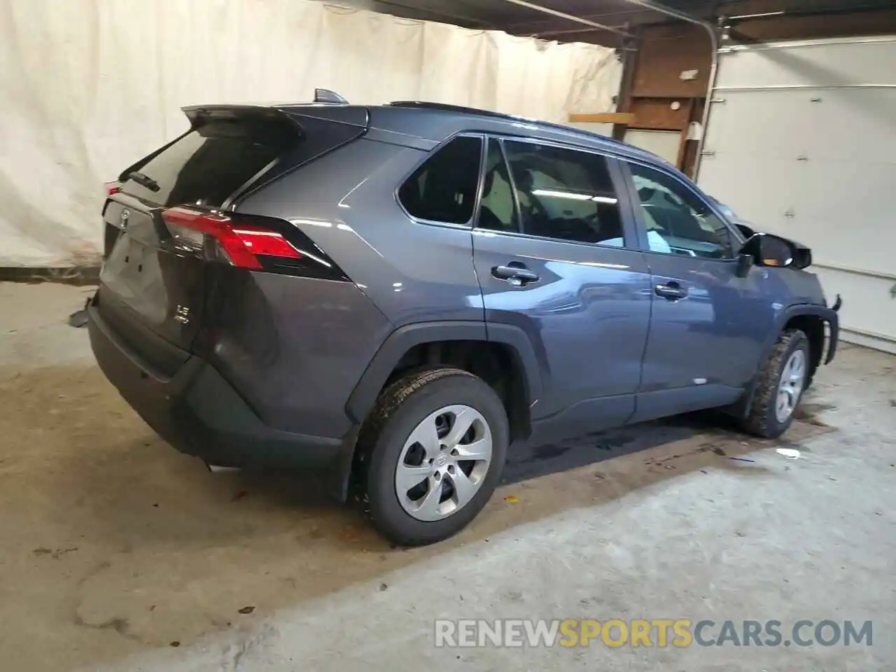 3 Photograph of a damaged car 2T3G1RFV6MW148741 TOYOTA RAV4 2021