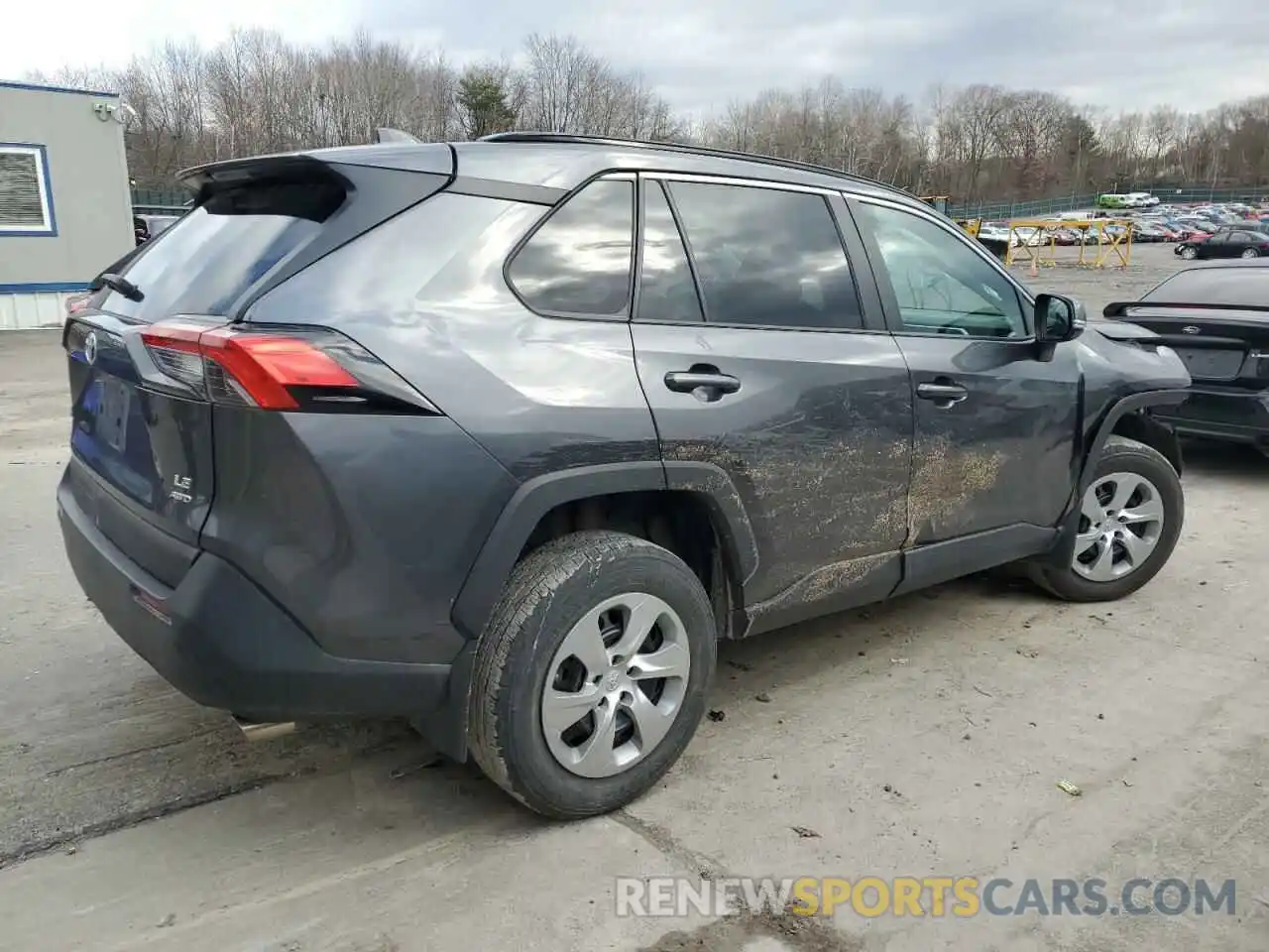 3 Photograph of a damaged car 2T3G1RFV7MC170197 TOYOTA RAV4 2021