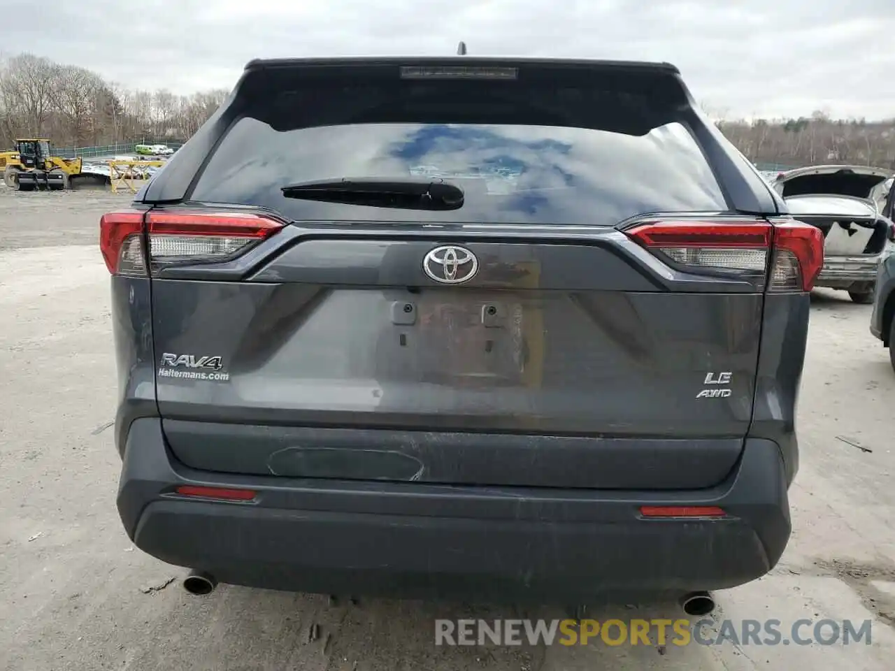 6 Photograph of a damaged car 2T3G1RFV7MC170197 TOYOTA RAV4 2021