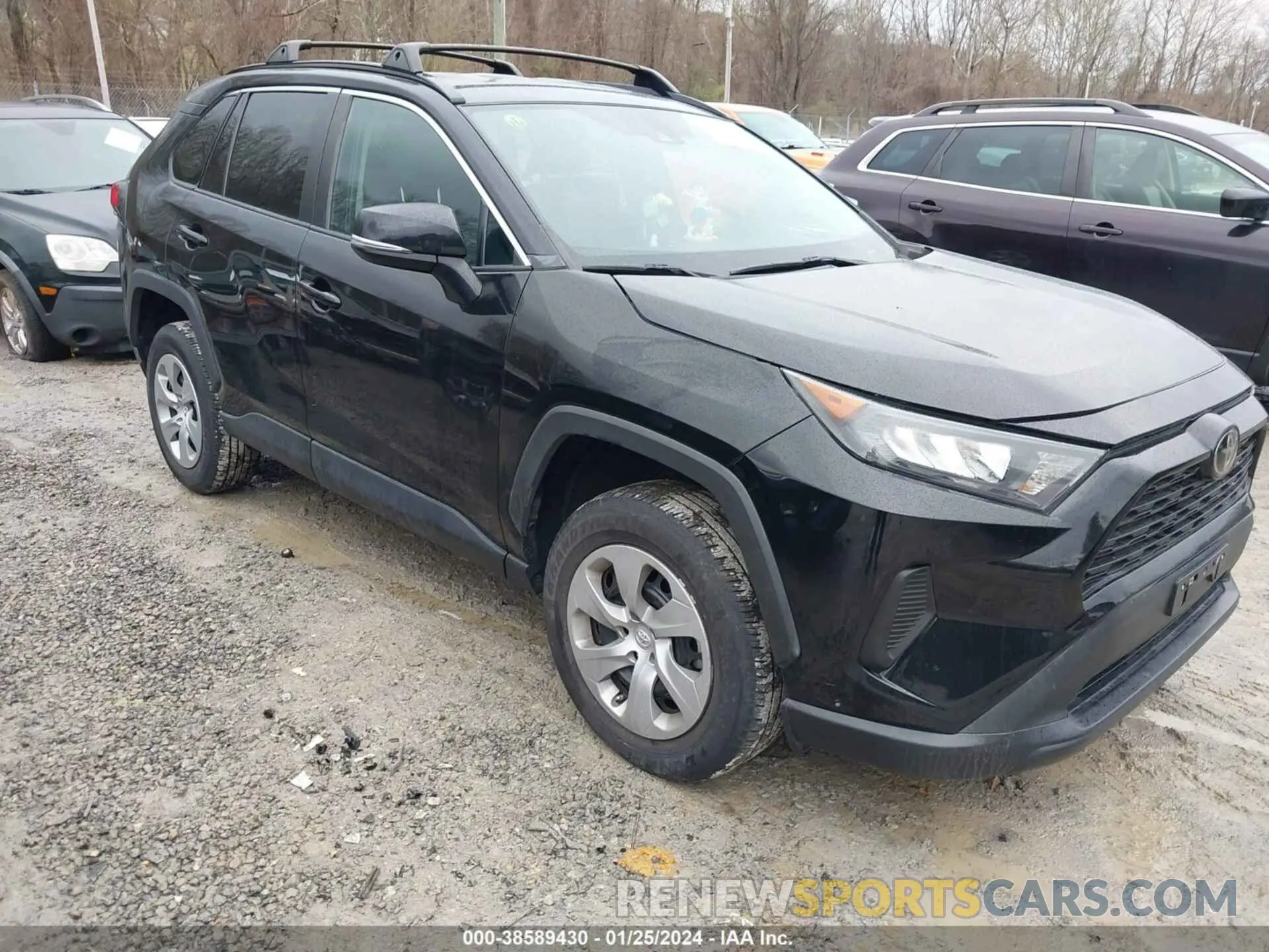 1 Photograph of a damaged car 2T3G1RFV7MC176999 TOYOTA RAV4 2021