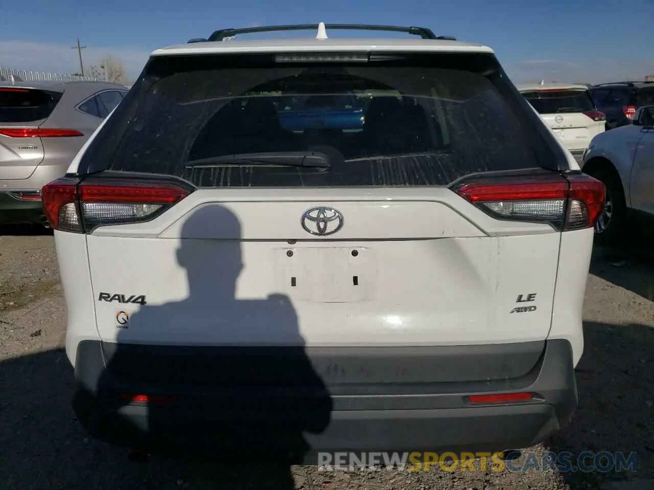 6 Photograph of a damaged car 2T3G1RFV7MC179188 TOYOTA RAV4 2021